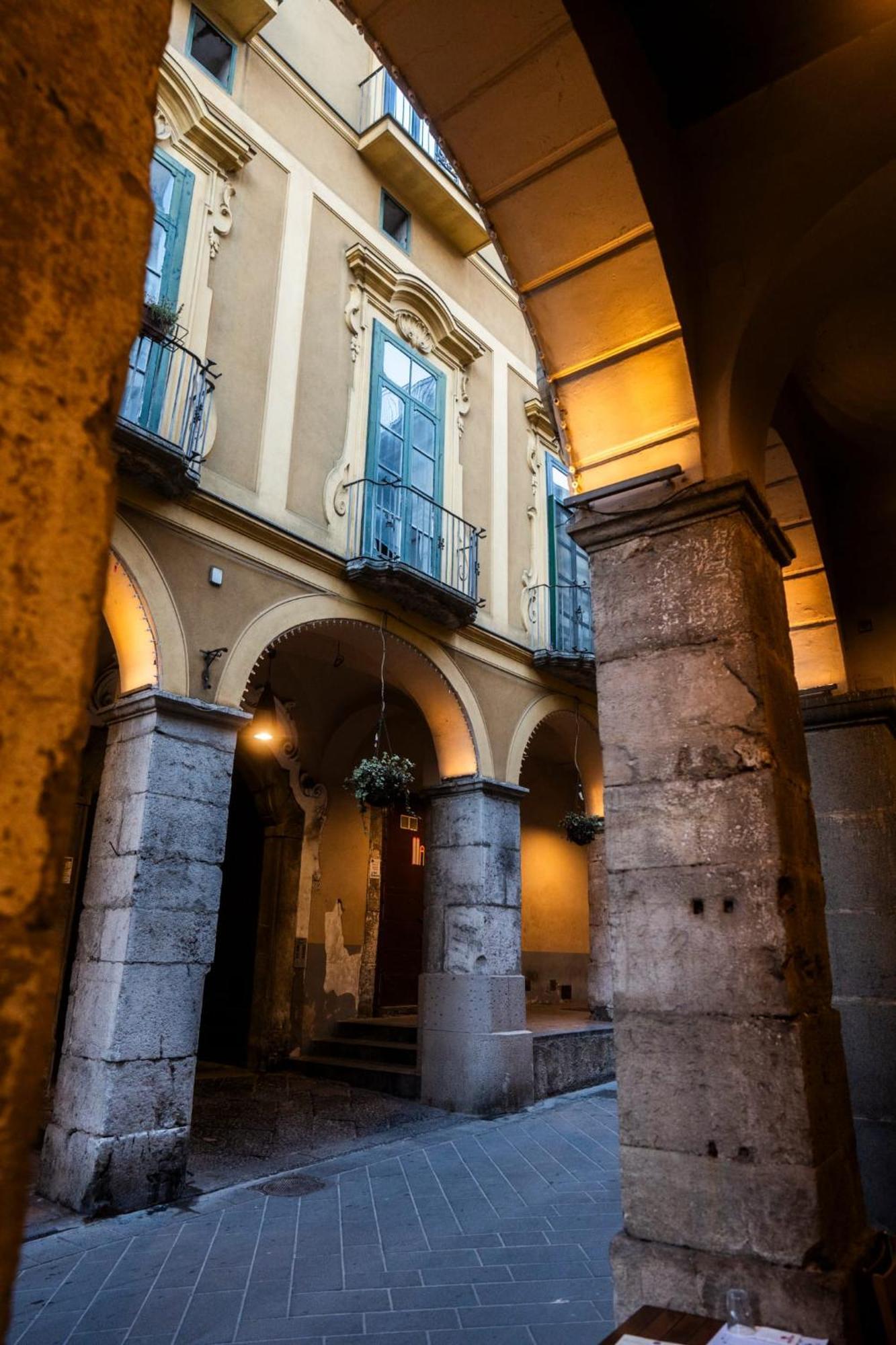 Hotel Residencia Barrio Cava deʼ Tirreni Esterno foto