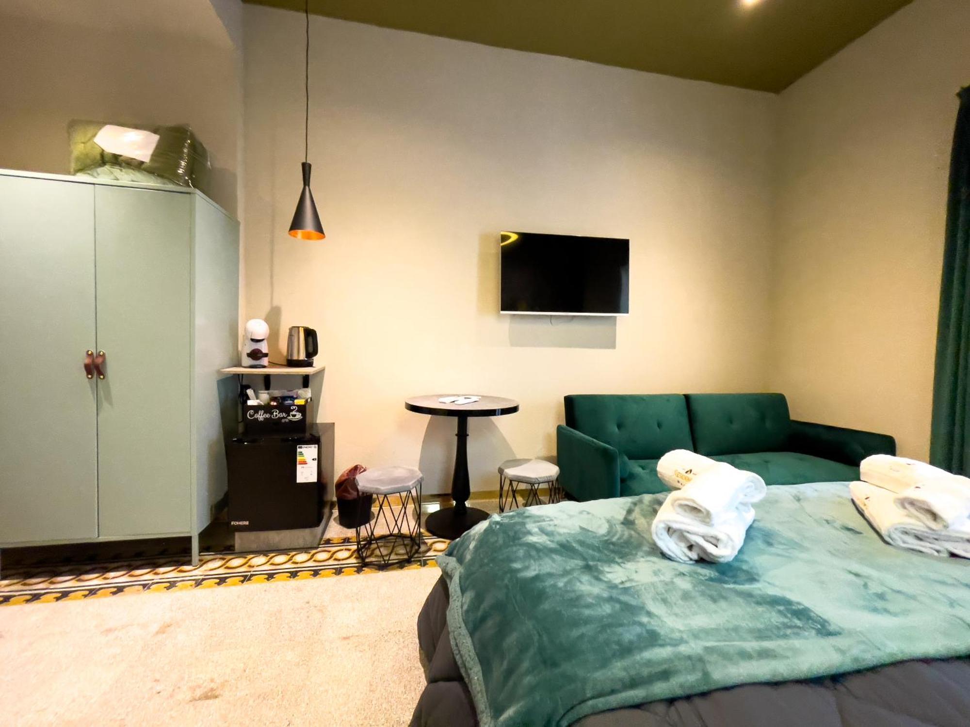Hotel Residencia Barrio Cava deʼ Tirreni Esterno foto